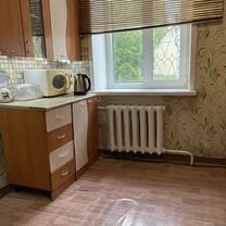 2-к. квартира, 56 м², 1/2 эт.