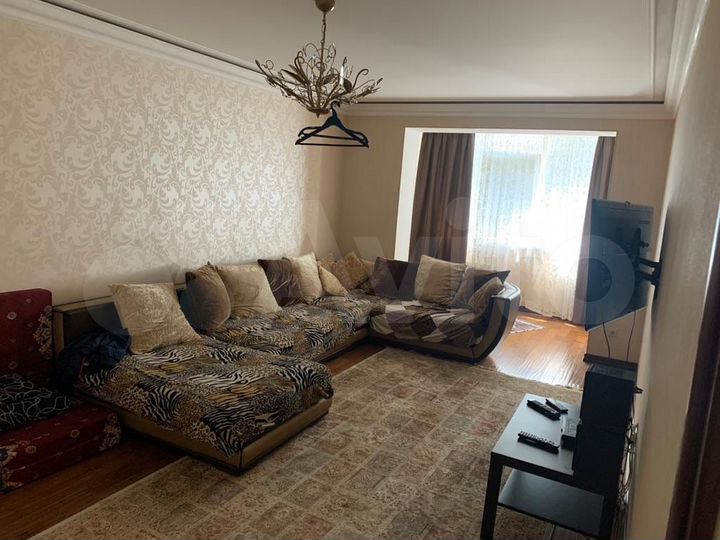 3-к. квартира, 126 м², 1/5 эт.