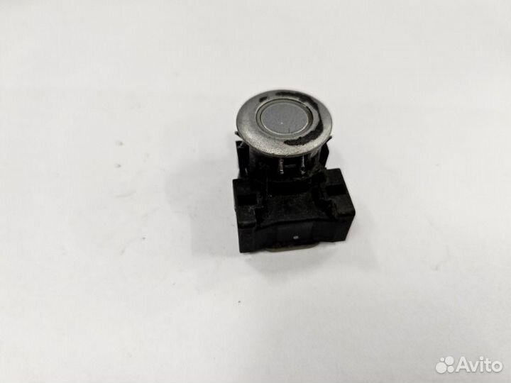 Датчик парковки (парктроник) Toyota Verso 1