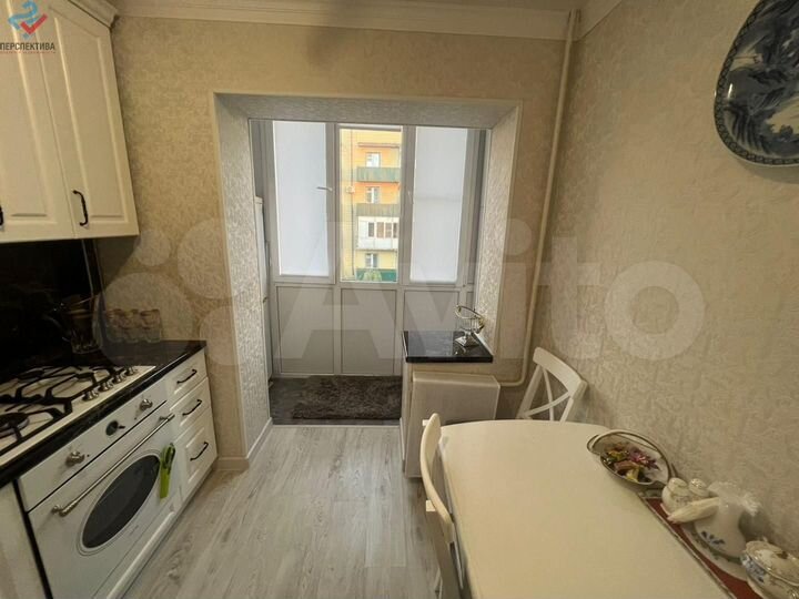 2-к. квартира, 40 м², 3/5 эт.