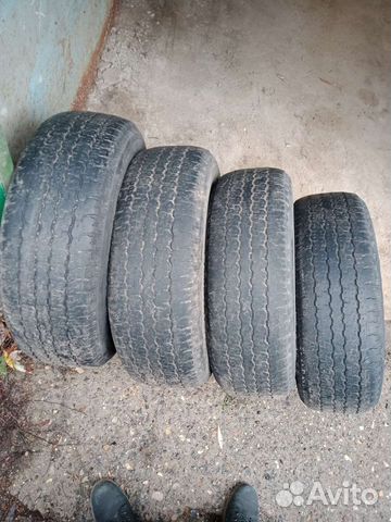 Bridgestone Dueler H/T D689 215/65 R16