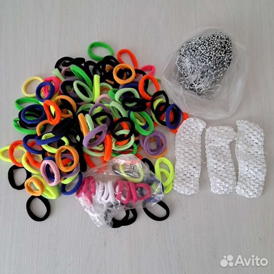 Атласные ленты, кабашоны, бусины, фетр, резинки