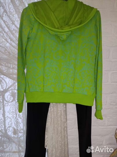 Спортивный костюм женский 44 46 новый