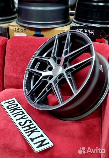 Диски R18 Sakura FF.5x114.3