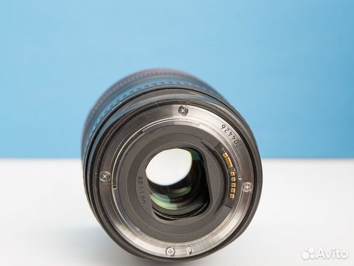 Canon EF 24-105mm f/4L IS USM