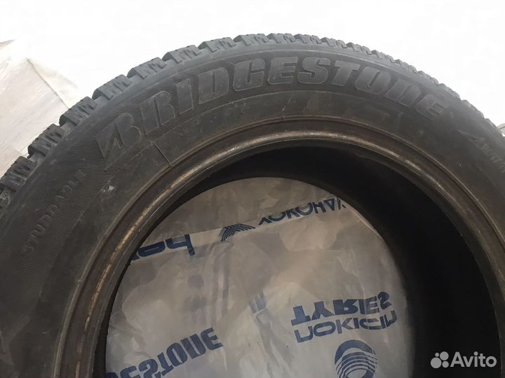 Bridgestone Ice Cruiser 7000 205/60 R16