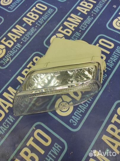 Фара противотуманная передняя правая Toyota Premio