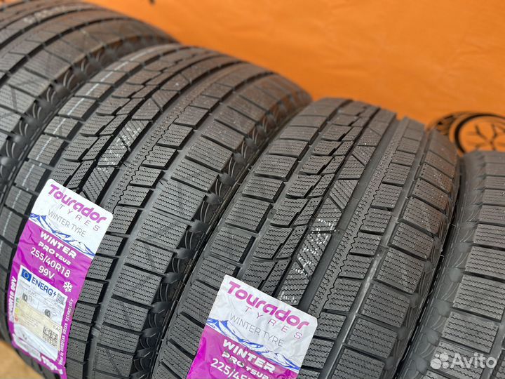 Tourador Winter Pro TSU2 225/45 R18 99V