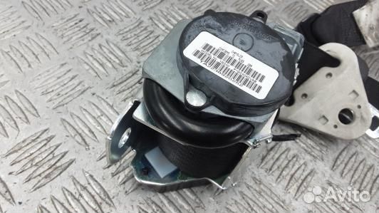 Ремень безопасности с пиропатроном сиденья передне