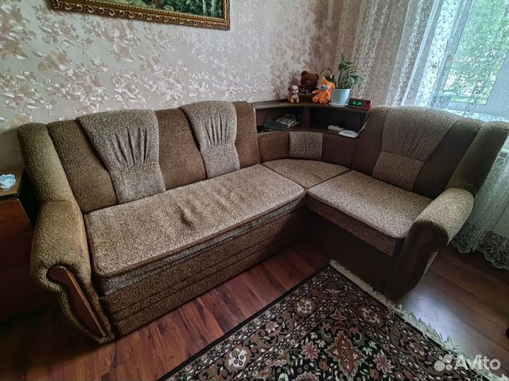 Угловой диван бу