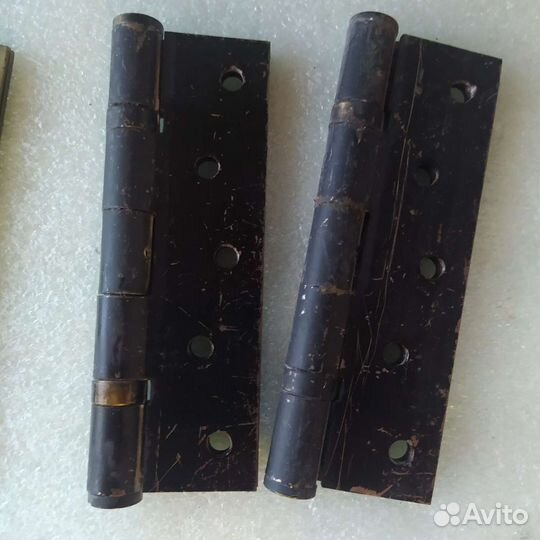 Петли дверные