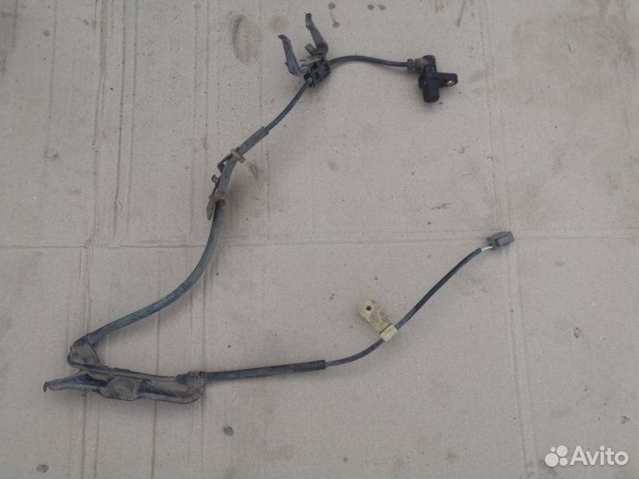 Датчик abs передний правый Toyota Camry 2006-2011