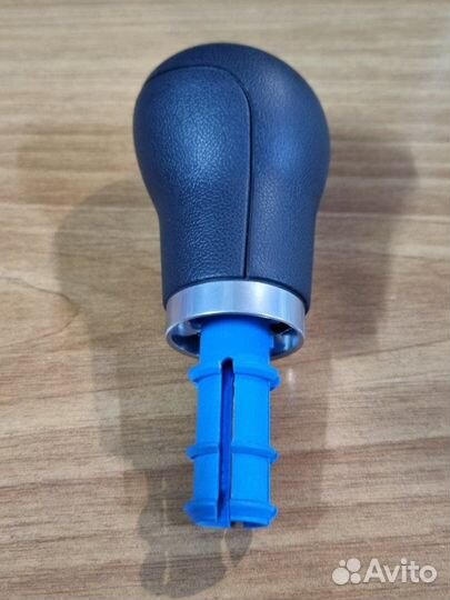 Рукоятка рычага МКПП Audi A2 8Z0