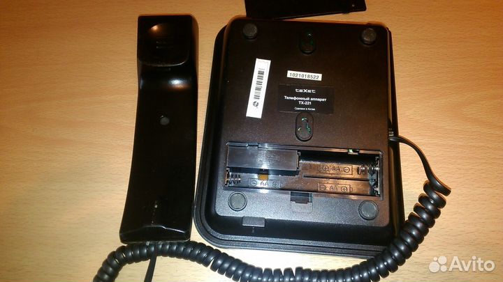 Стационарный телефон с большим набором функций