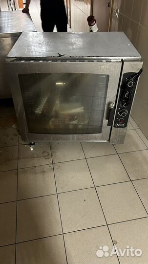 Конвекционная печь и расстоечный шкаф