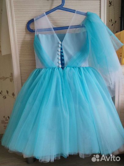 Праздничное платье для девочки