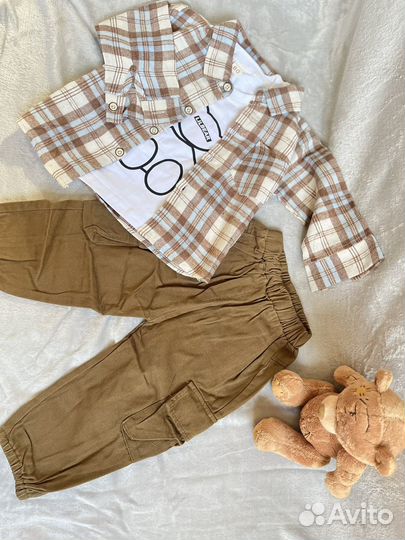 Костюм тройка