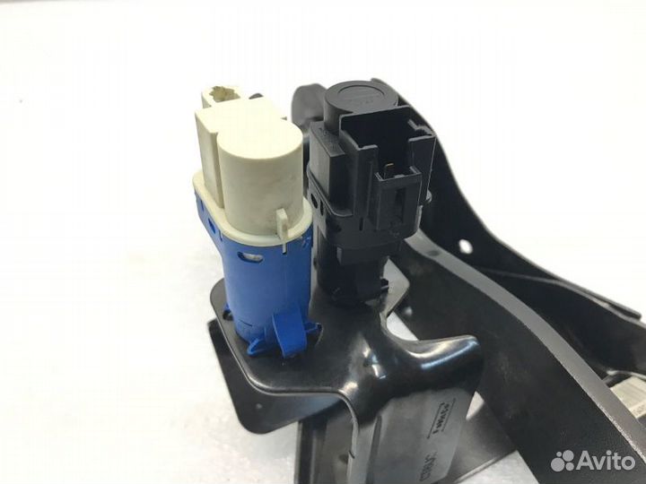 Педаль тормоза Ford Mondeo седан 2.3 2010