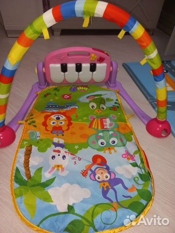 Развивающий коврик с пианино