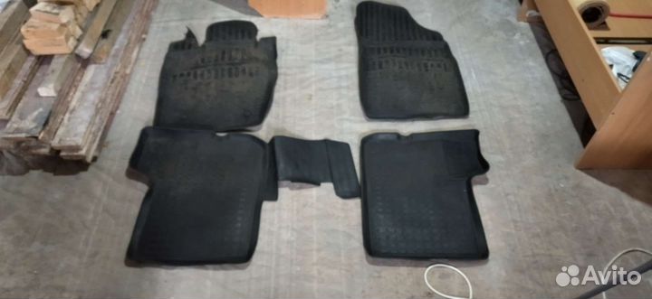 Коврики renault sandero