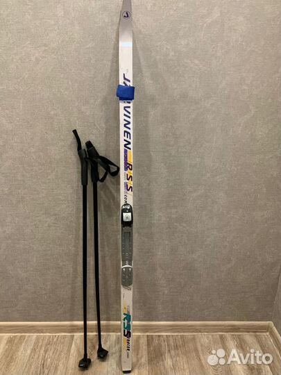 Лыжи детские с палками 140 см