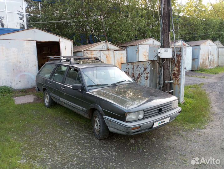 Volkswagen Passat 1.8 МТ, 1987, 300 000 км