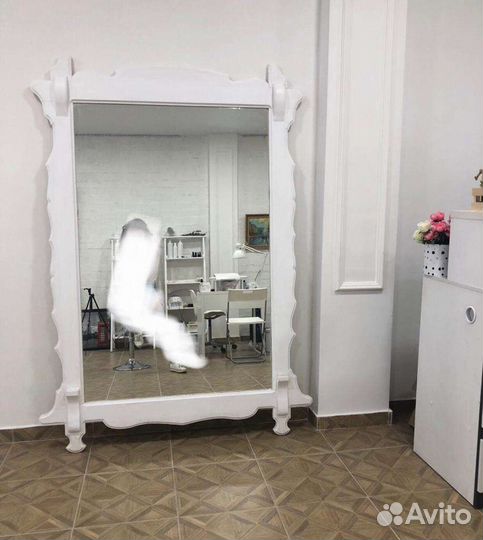 Зеркало с рамой