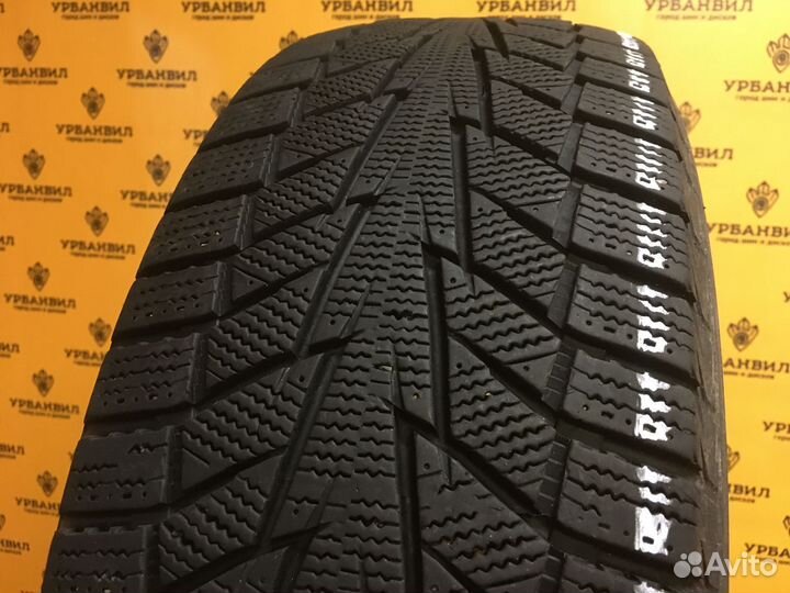 Hankook Winter I'Cept IZ2 215/60 R17
