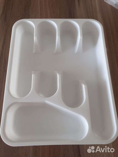 Лоток для столовых приборов