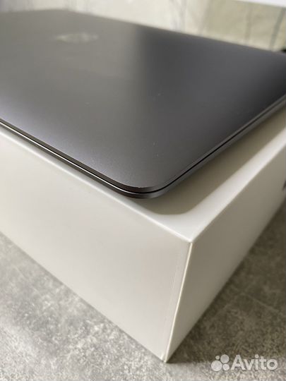 Apple MacBook air 13 2020 m1