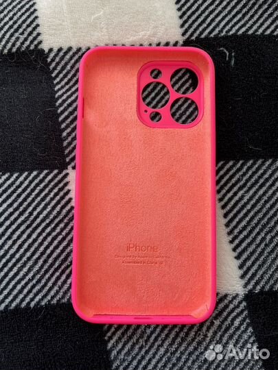 Чехол на iPhone 13 pro