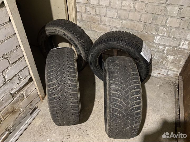 Michelin X-Ice North 4 SUV 225/60 R17 103T