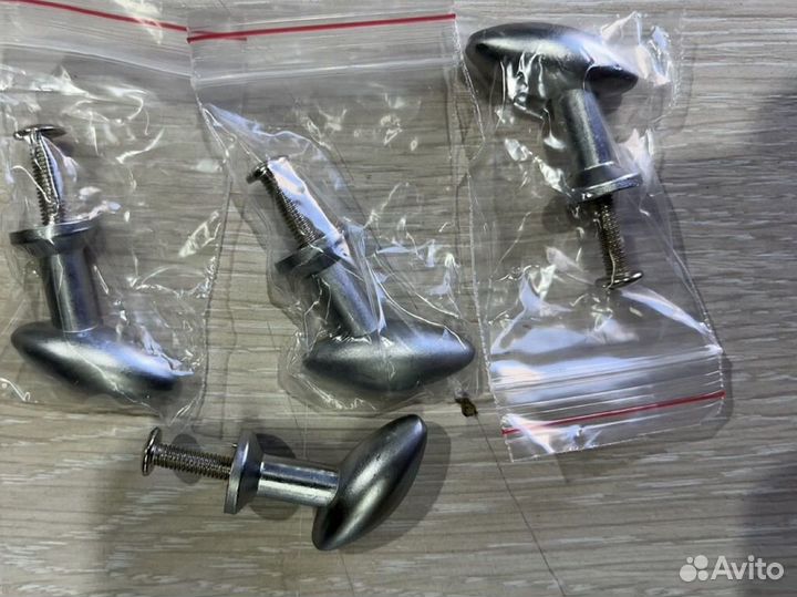 Ручка мебельная