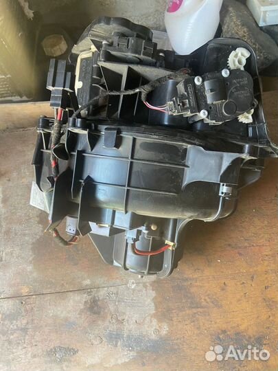 Моторчик Печки в Сборе на бмв