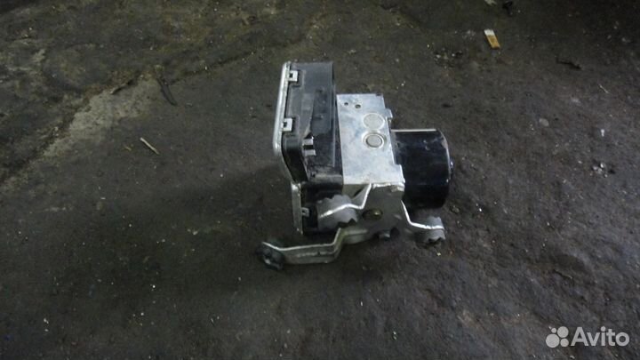Блок абс на бмв Х3 F25 N52B30A
