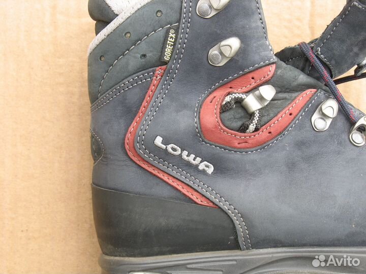Трекинговые женские ботинки Lowa Albula