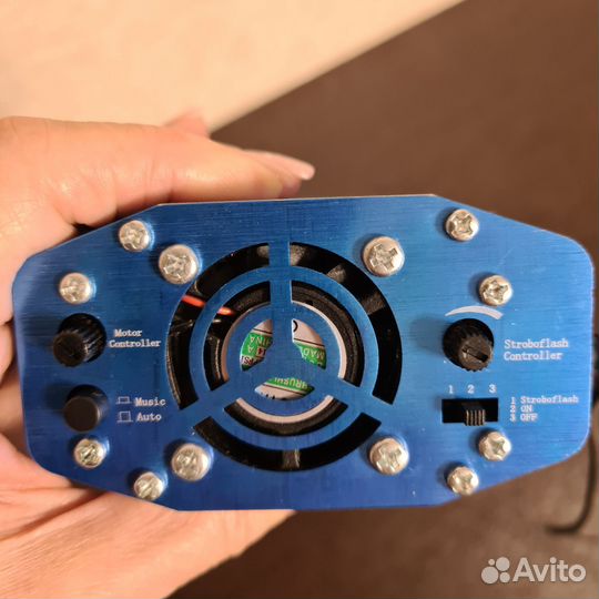 Лазeрный проектор гирлянда светильник