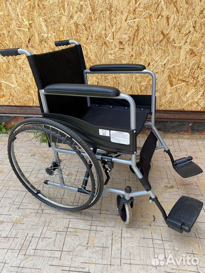 Инвалидная коляска