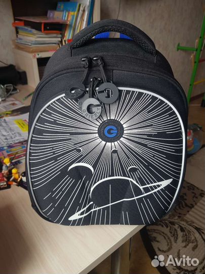 Рюкзак школьный гризли