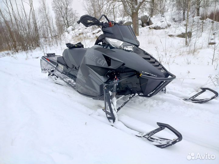Arctic cat XF 1100 turbo hc