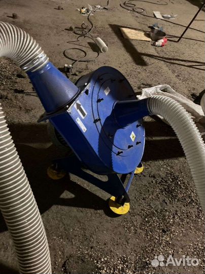 Зернодробилка ур