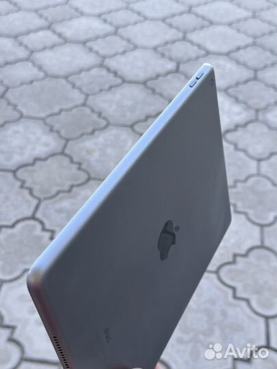 iPad 8 2020 wifi 32gb