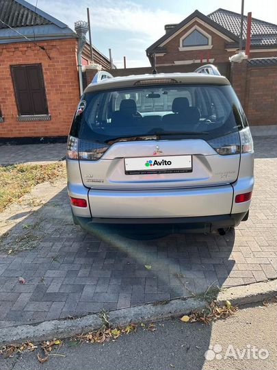 Mitsubishi Outlander 2.4 МТ, 2008, 230 000 км