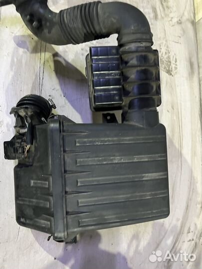 Suzuki liana корпус воздушного фильтра в сборе 1.6