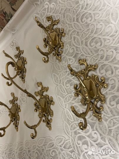 Крючок из латуни