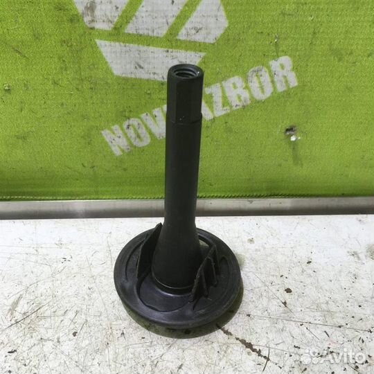 Кронштейн запасного колеса Рено Сценик