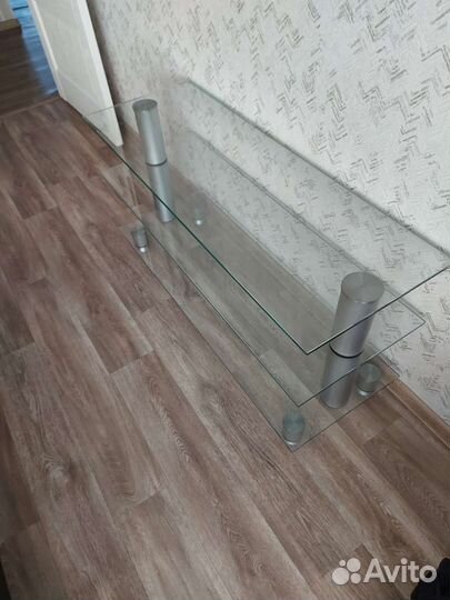 Стеклянная тумба