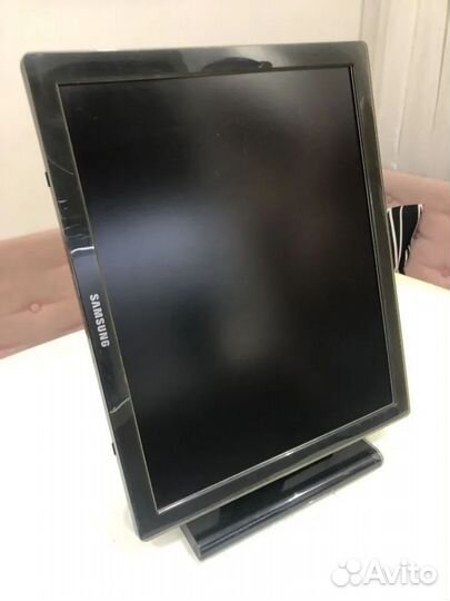 Монитор Samsung syncmaster 971p