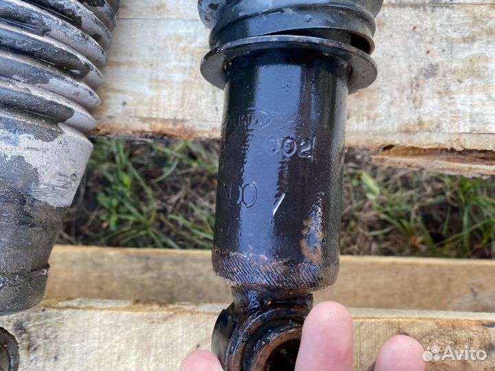 Амортизаторы задние Hyundai Solaris 1