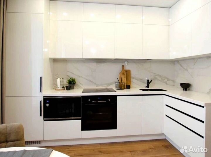 Кухонные гарнитуры современные